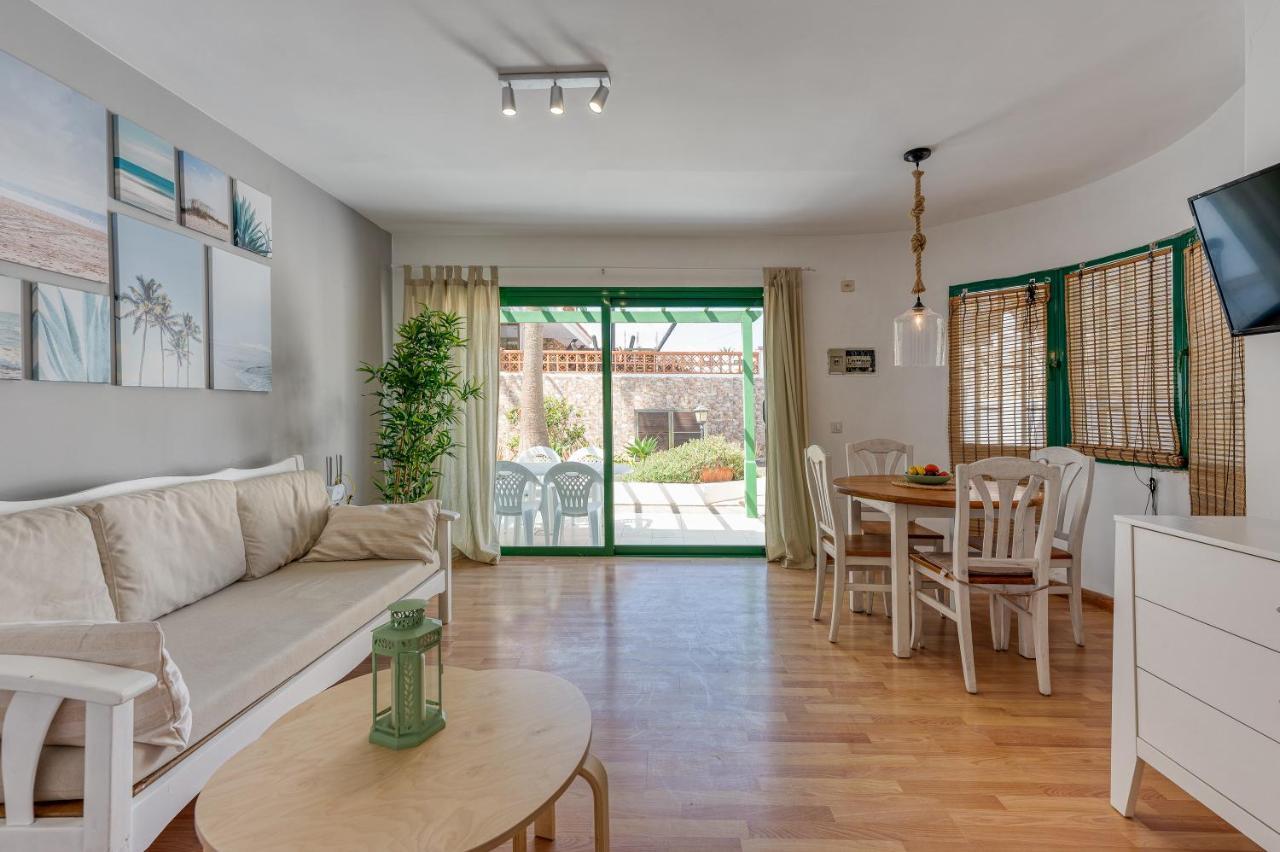 Homeforguest Apartment With Pool And Terrace 1 Min From The Beach Corralejo Zewnętrze zdjęcie