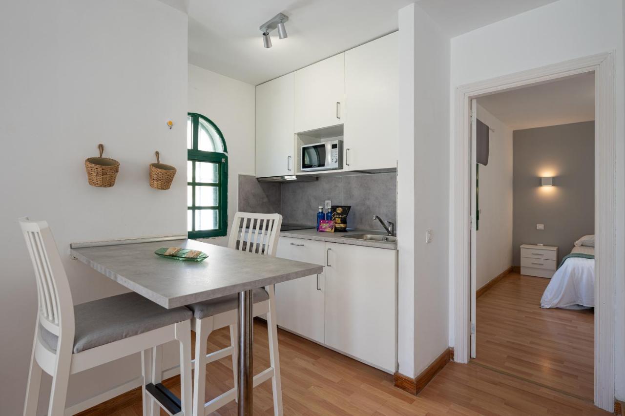 Homeforguest Apartment With Pool And Terrace 1 Min From The Beach Corralejo Zewnętrze zdjęcie