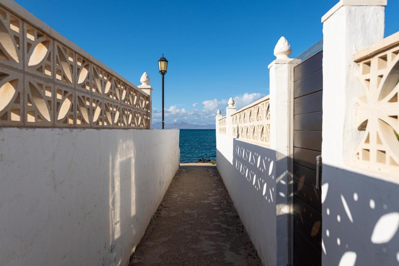 Homeforguest Apartment With Pool And Terrace 1 Min From The Beach Corralejo Zewnętrze zdjęcie