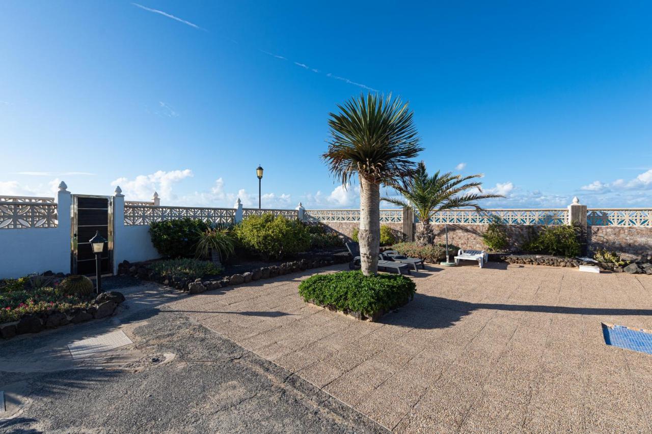 Homeforguest Apartment With Pool And Terrace 1 Min From The Beach Corralejo Zewnętrze zdjęcie
